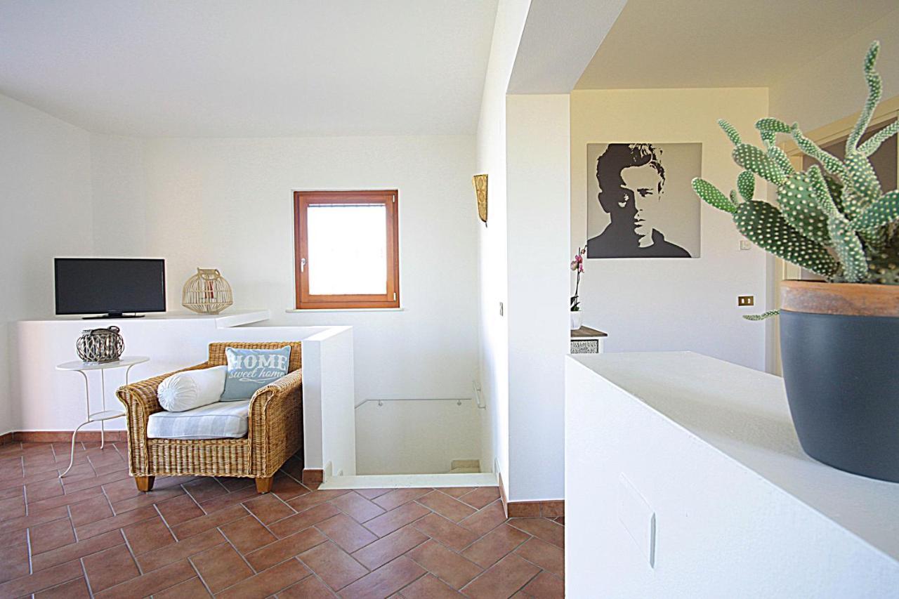 La Villa Degli Ulivi Soiano del Lago Kültér fotó