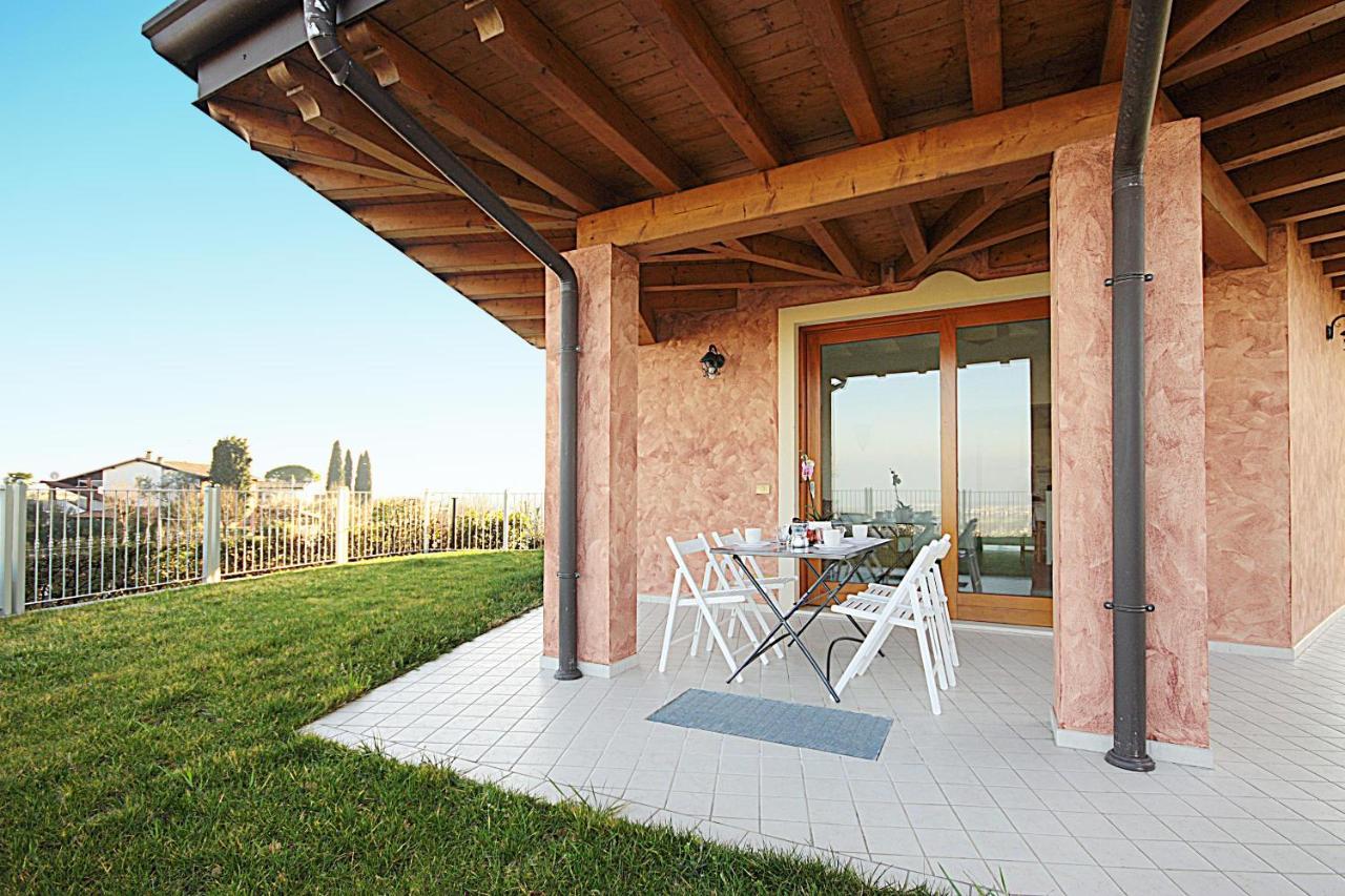 La Villa Degli Ulivi Soiano del Lago Kültér fotó