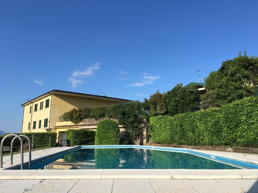 La Villa Degli Ulivi Soiano del Lago Kültér fotó